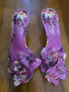 Jessica Simpson Fuchsia Floral Bow Slide Heels